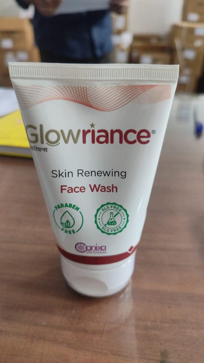 Glowriance Skin Renewing Face Wash, 100ml, Exfoliates Dead Skin Cells